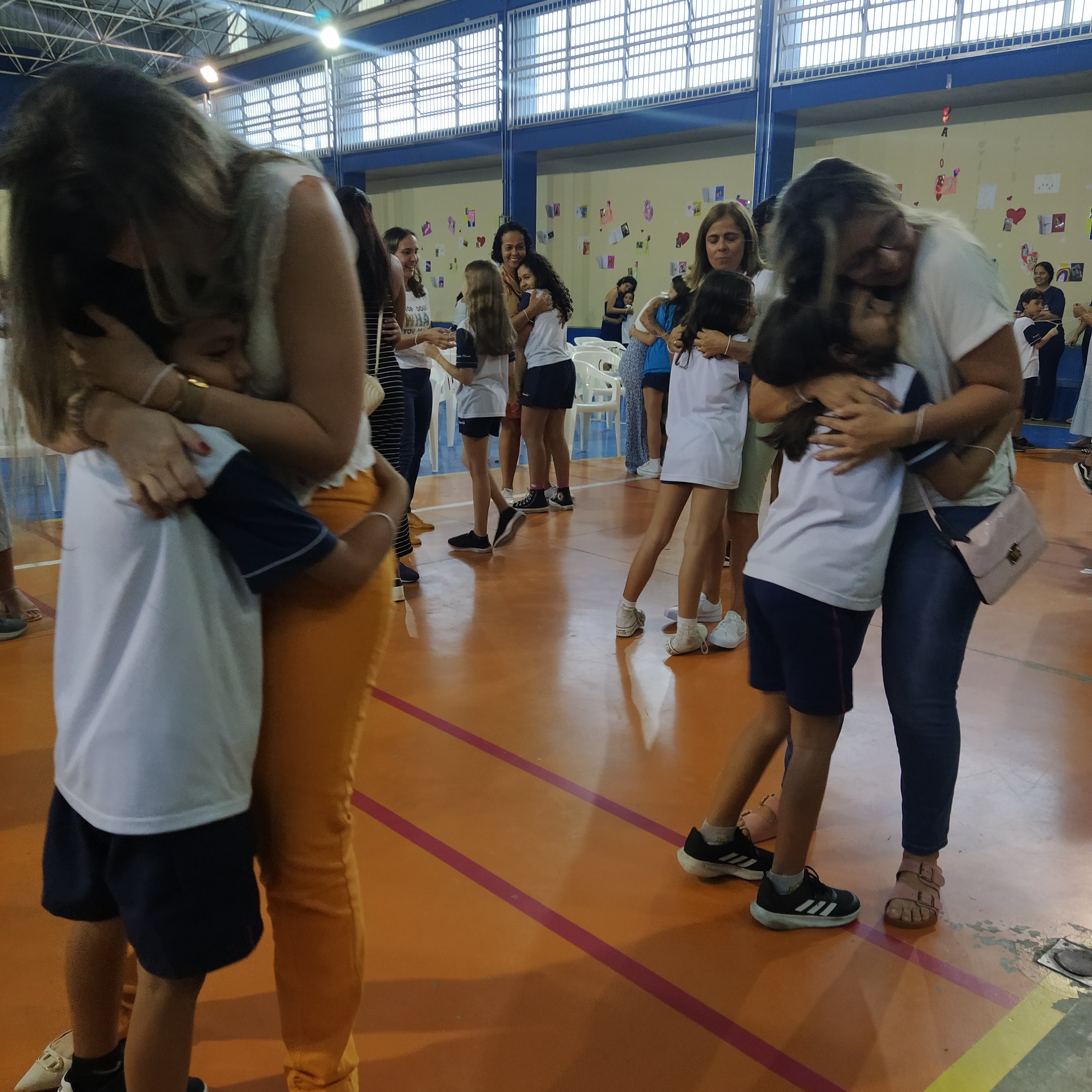 Homenagem ao Dia das M�es - 2� DIA Col�gio Passionista Santa Maria