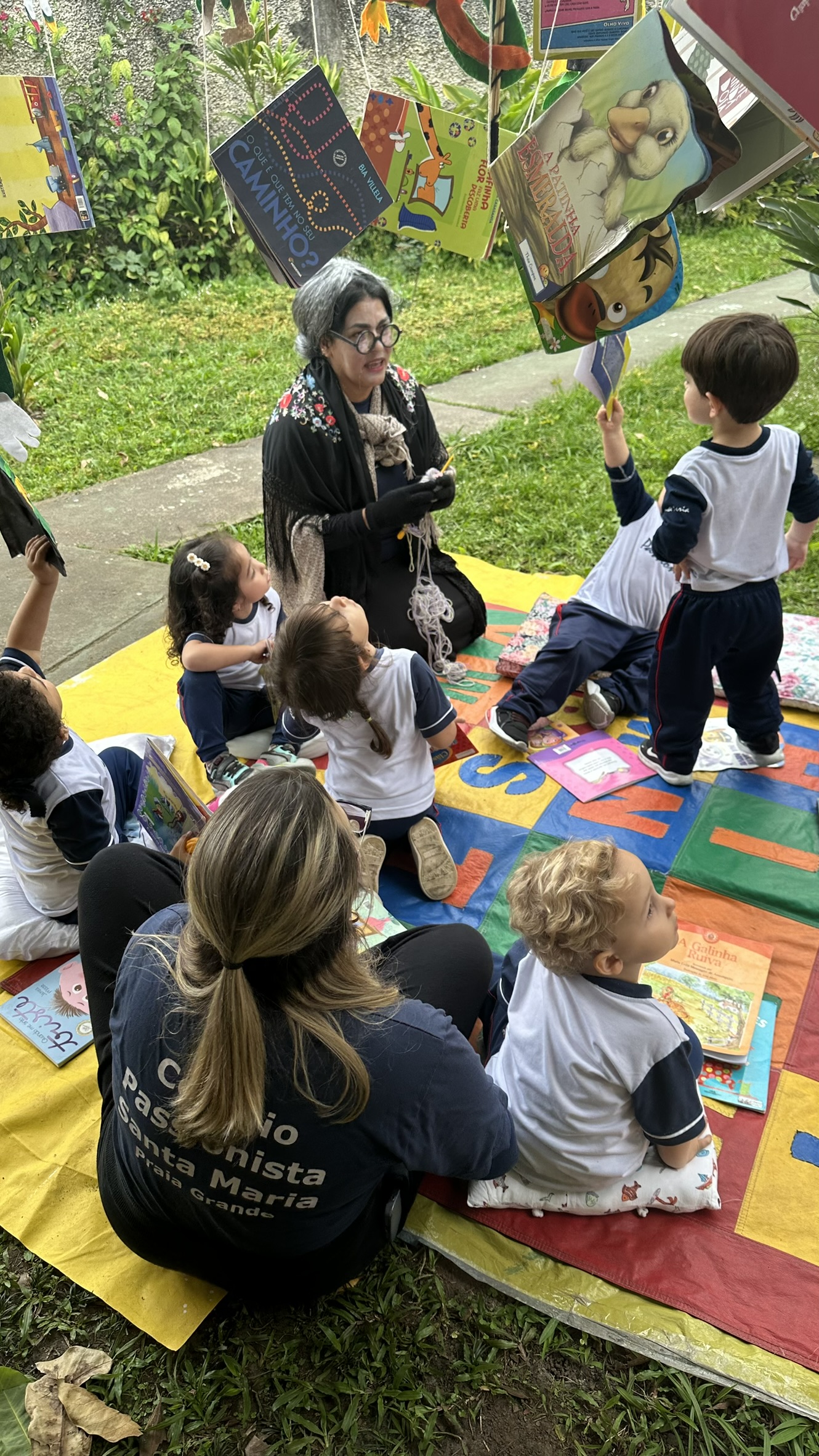 Educa��o Infantil - Visita da Vov� Maria Col�gio Passionista Santa Maria