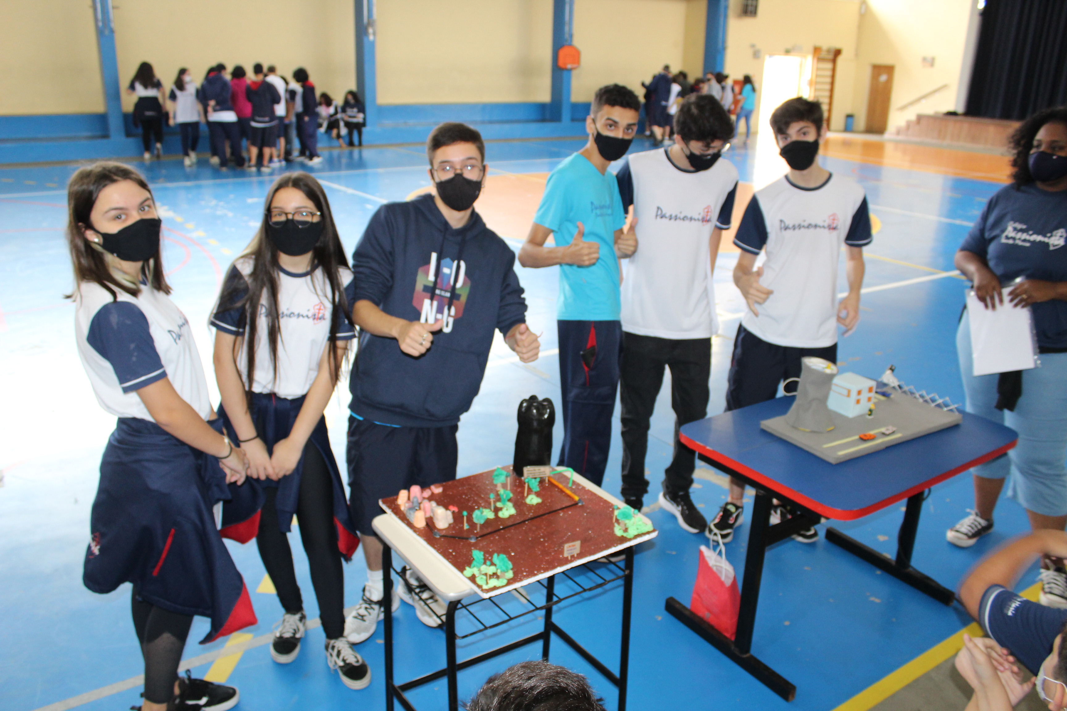 Exposi��o Cient�fica - 1� s�rie EM Col�gio Passionista Santa Maria