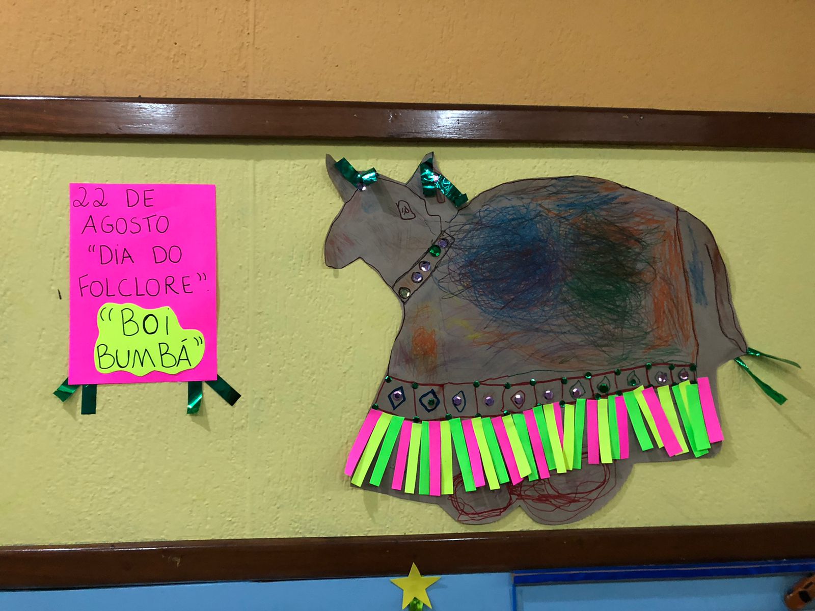 Infantil I (Agosto) - Confec��o de um boi bumb� Col�gio Passionista Santa Maria